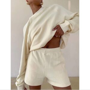 RUMORED Balance Crewneck In Coconut Cream